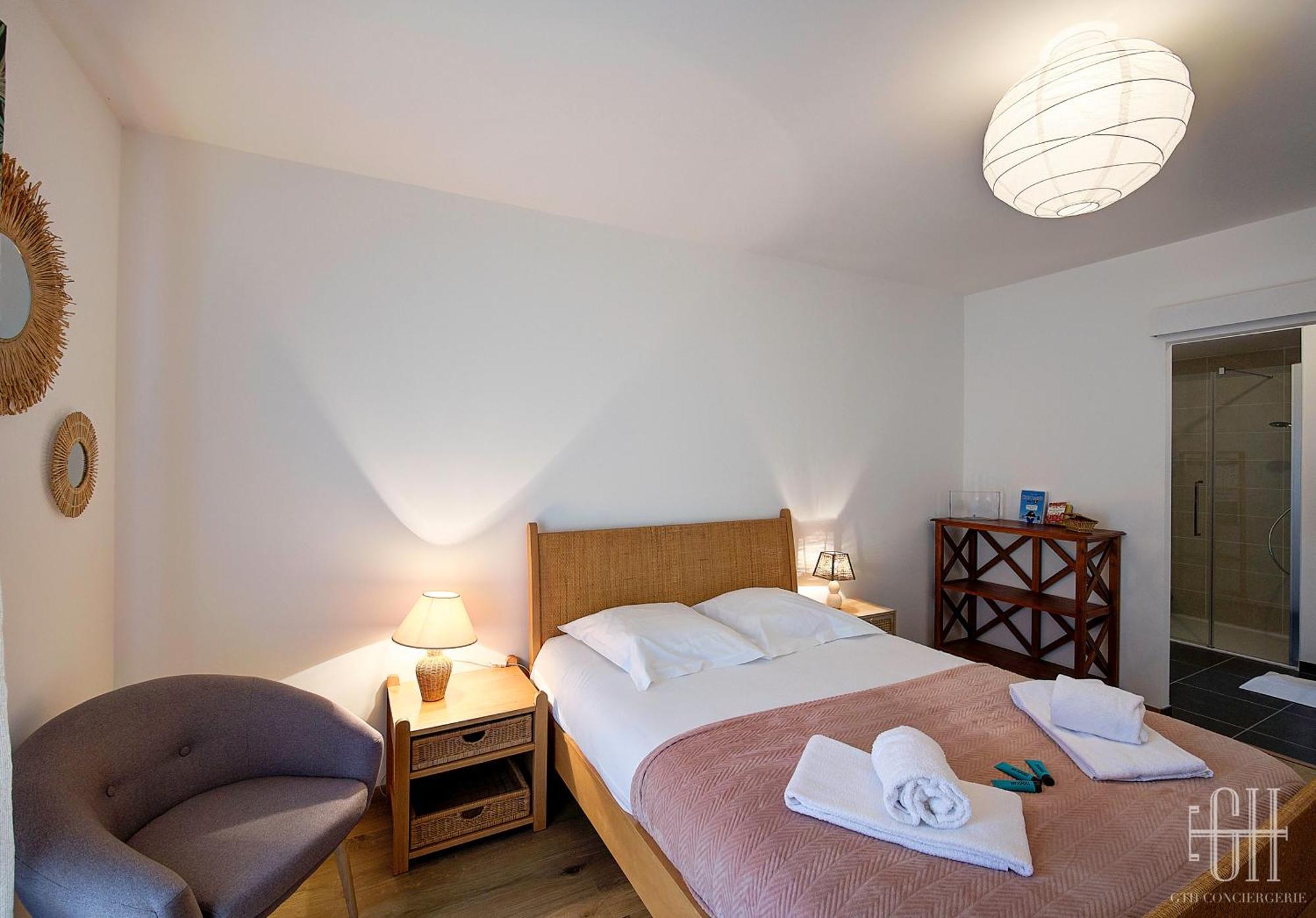 Ferienwohnung Le Camelia Proche Aeroport Tours Exterior foto